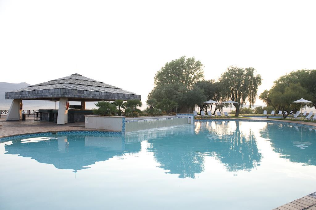 Black Mountain Leisure And Conference Hotel Groothoek Екстериор снимка